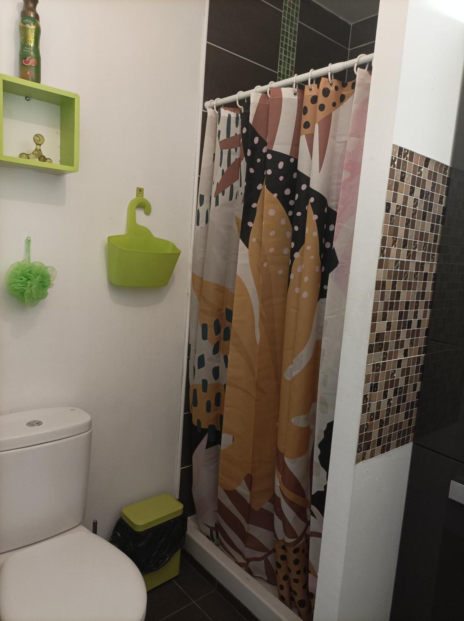 Cosy A 200 Du Tram B Separee Petite Veranda Lumineuse Donnant Sur Jardinet Apartment Pessac